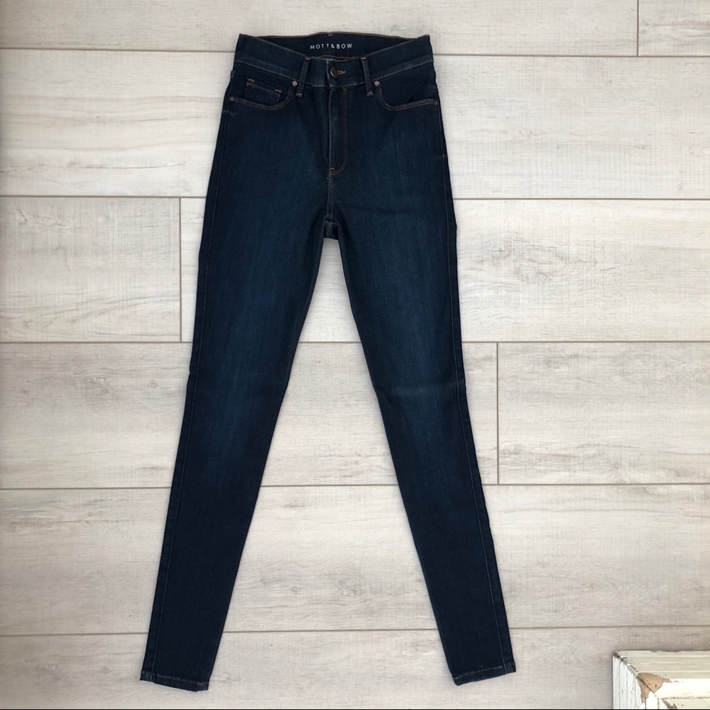 Mott & Bow High Rise Skinny Jeans sz 27